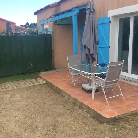 Jolie Petite Climatisée Proche De La Сasa de vacaciones *