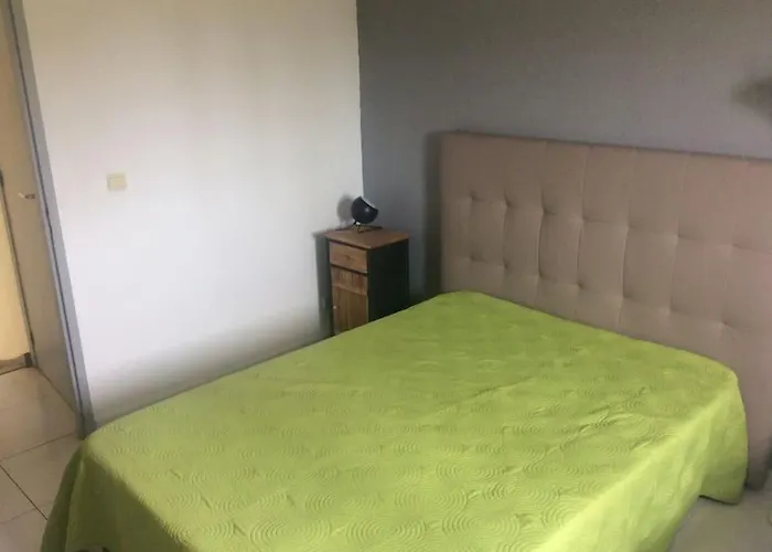 Jolie Petite Climatisée Proche De La * Torreilles